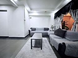 Blk 407 Hong Kah Court (Jurong West), HDB Executive #593384641